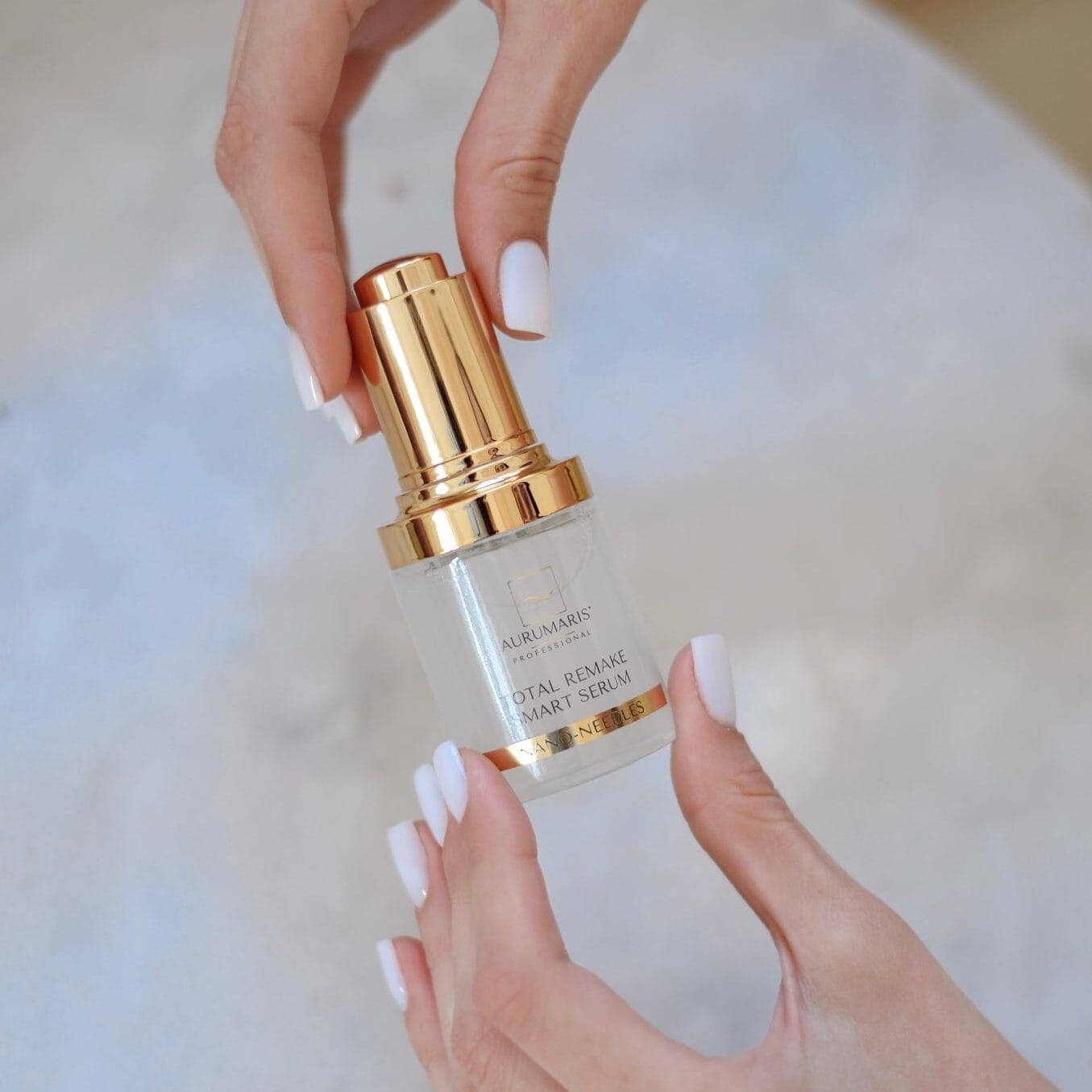 Intensywnie regenerujące serum z mikroigłami -TOTAL REMAKE SMART SERUM 30ml AURUMARIS