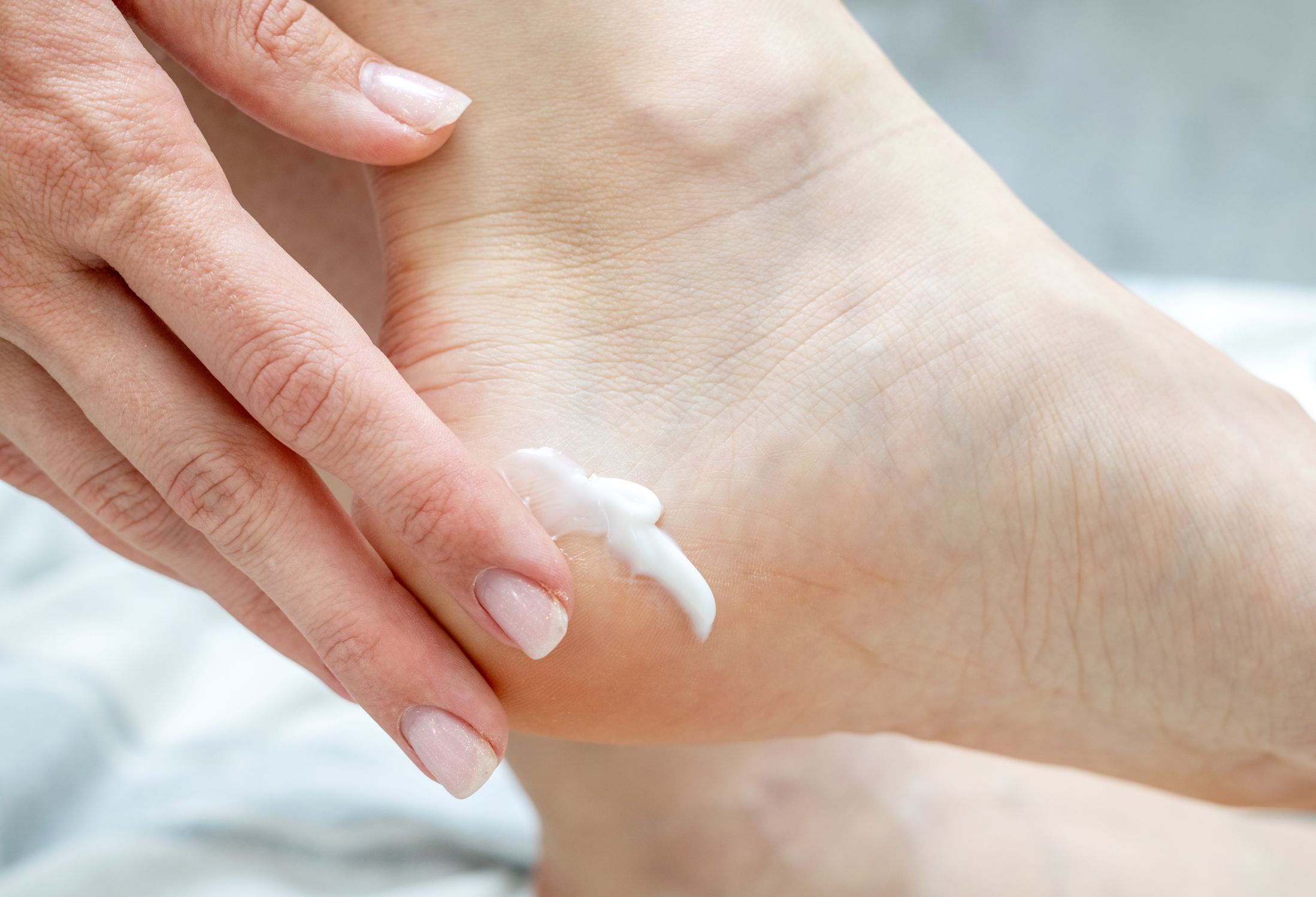 Podopharm na co dzień – jak prawidłowo stosować krem do stóp, aby zobaczyć efekty szybciej?